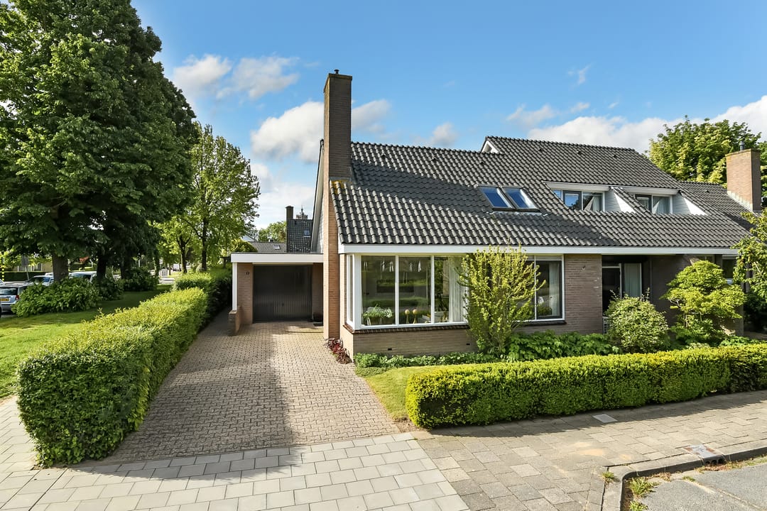 Foto 1 van Bizetstraat 1