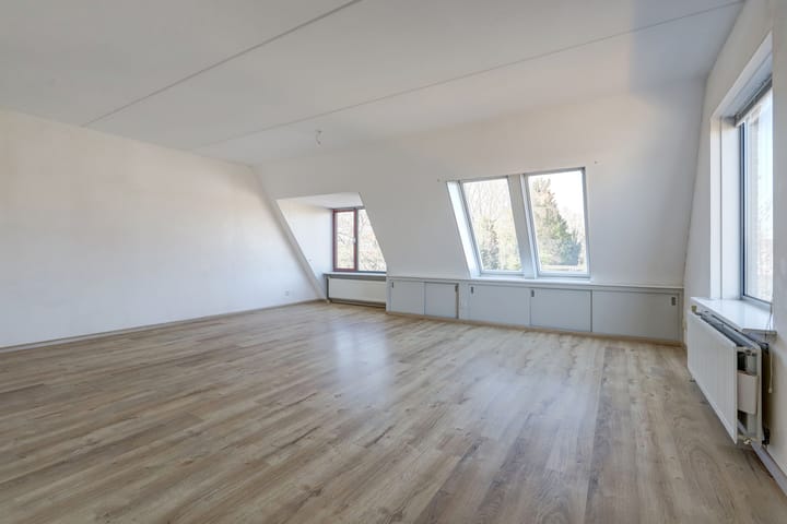 Photo 2 of Westerdorpsstraat 31-B