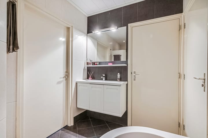 Vrijstaande woning te koop: Den Akker 12, Nijkerk