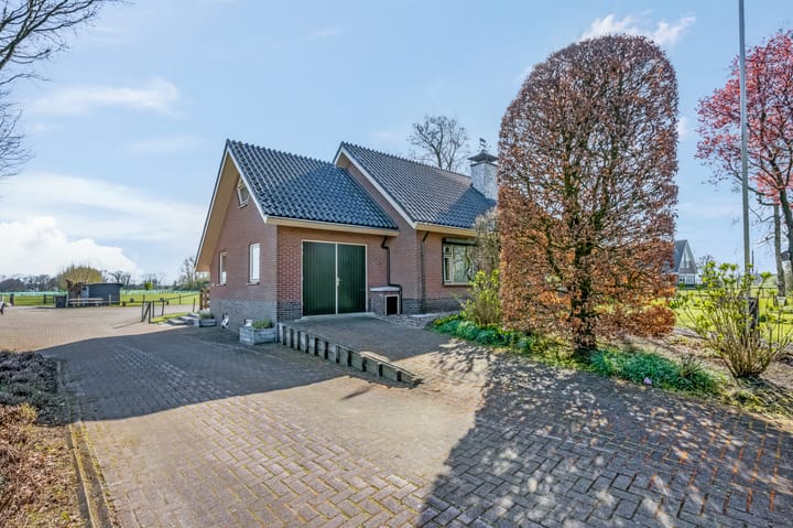 Vrijstaande woning te koop: Den Akker 12, Nijkerk