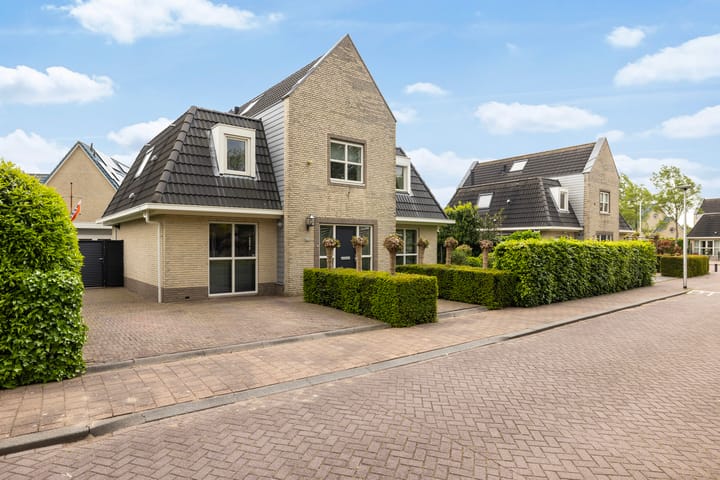 Vrijstaande woning te koop: Hooftlaantje 98, Hendrik-Ido-Ambacht
