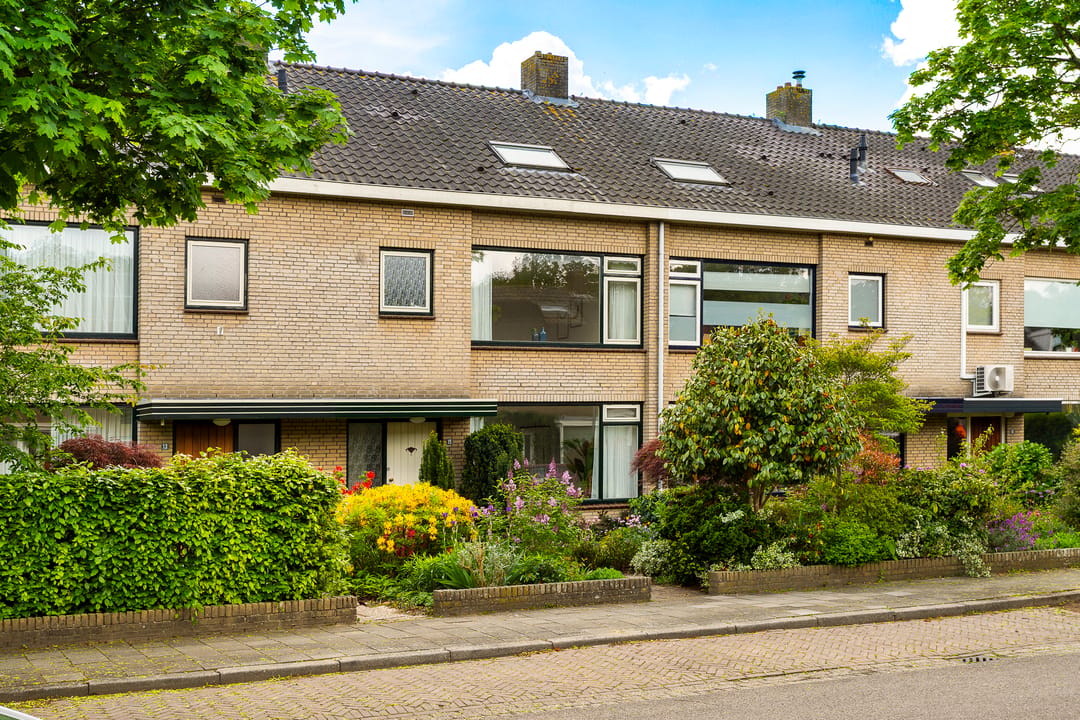 Photo 2 of Schoutstraat 15