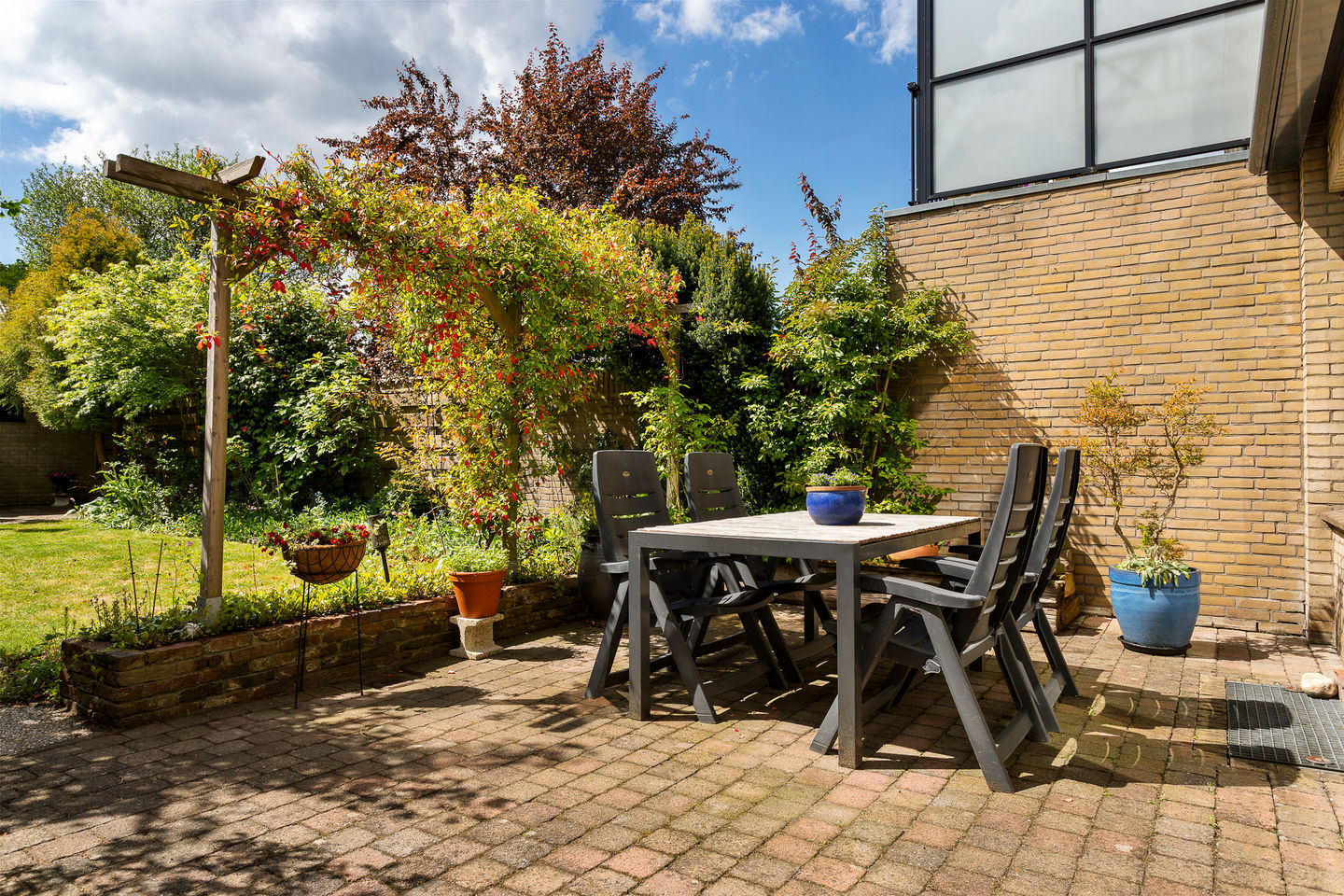 Photo 49 of Schoutstraat 15