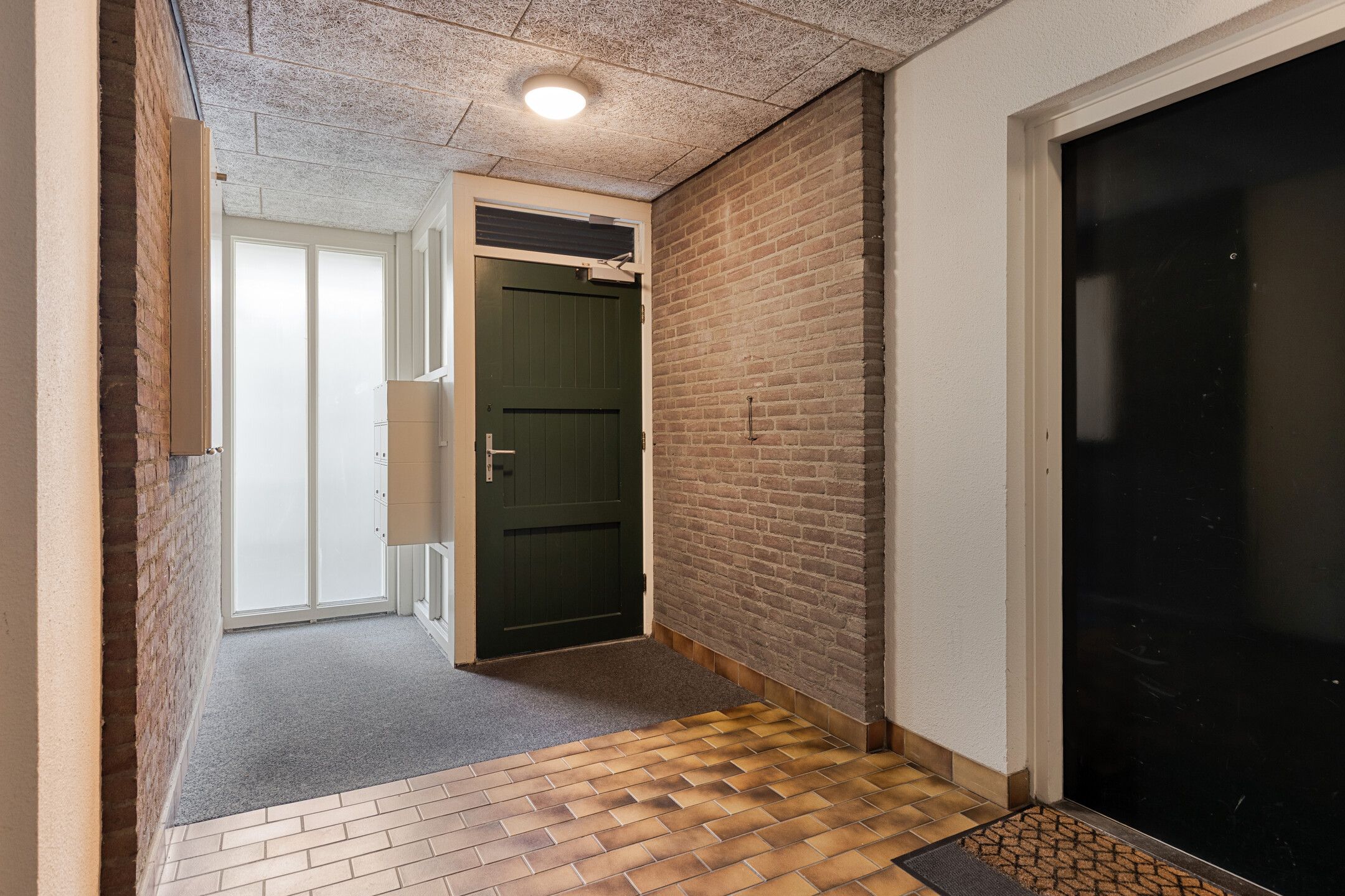 Foto 6 van Neeltje van Zuytbrouckhof 24