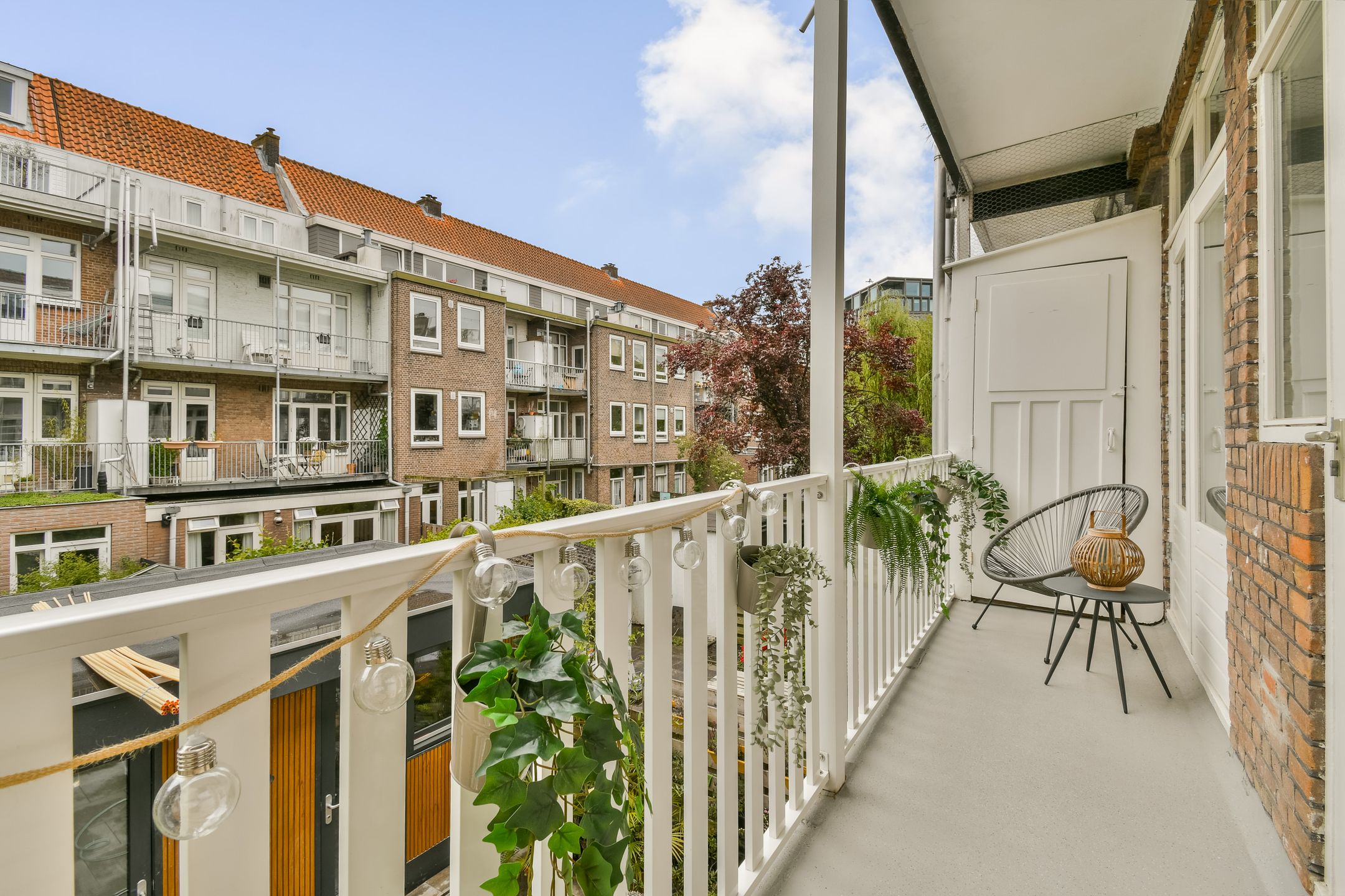 Foto 18 van Woubruggestraat 9-1
