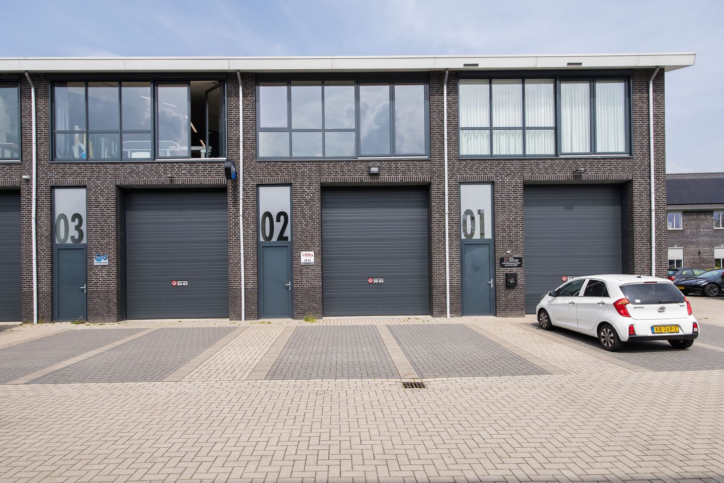 Bekijk foto 1 van Amersfoortseweg 30-02