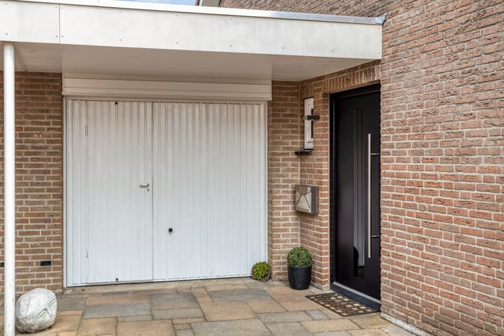 Tussenwoning te koop: Aanstee 9, Klein Zundert