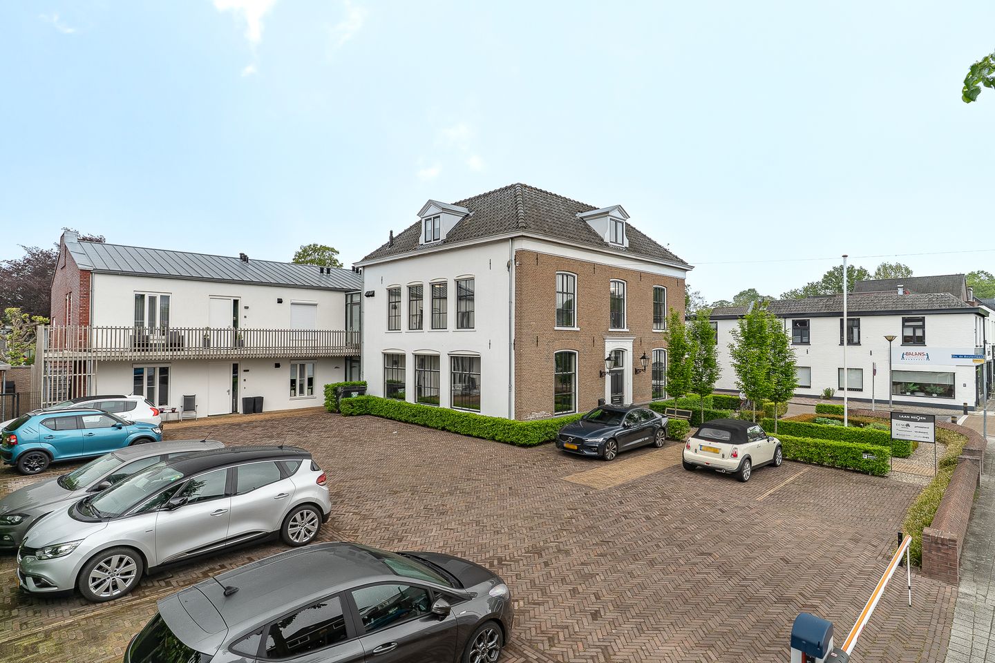 Bekijk foto 3 van Laan 9