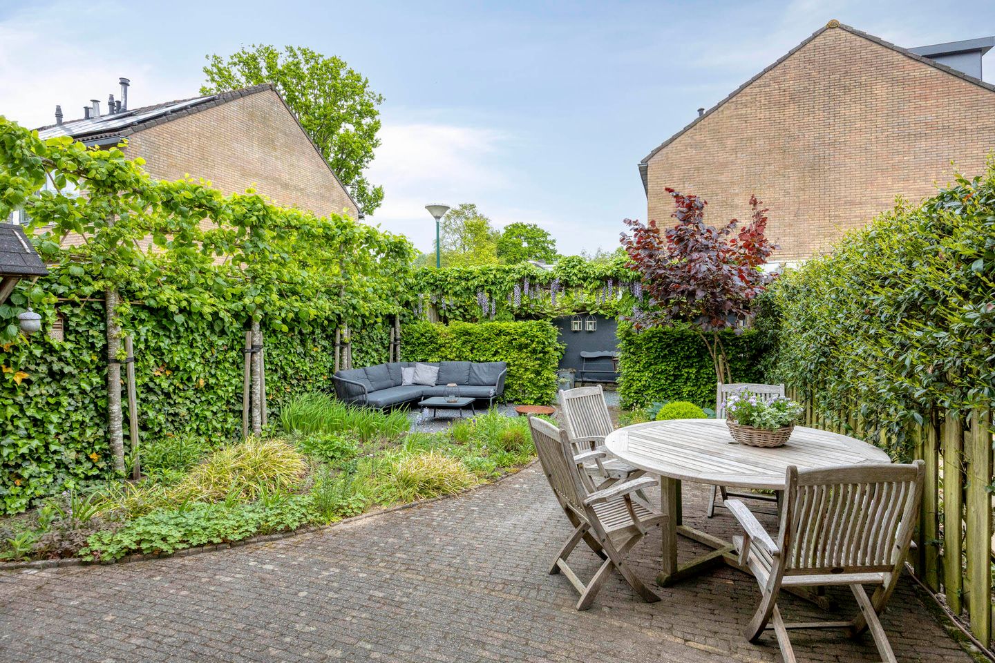 Photo 34 of Johannes Poststraat 27