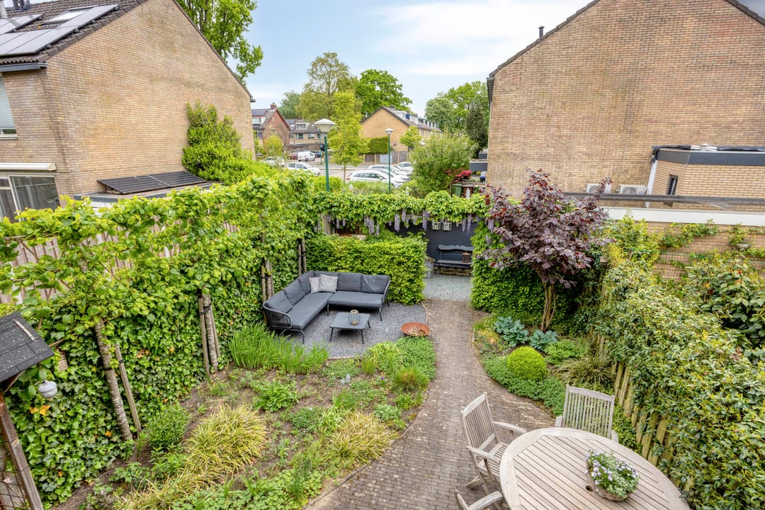 Photo 37 of Johannes Poststraat 27