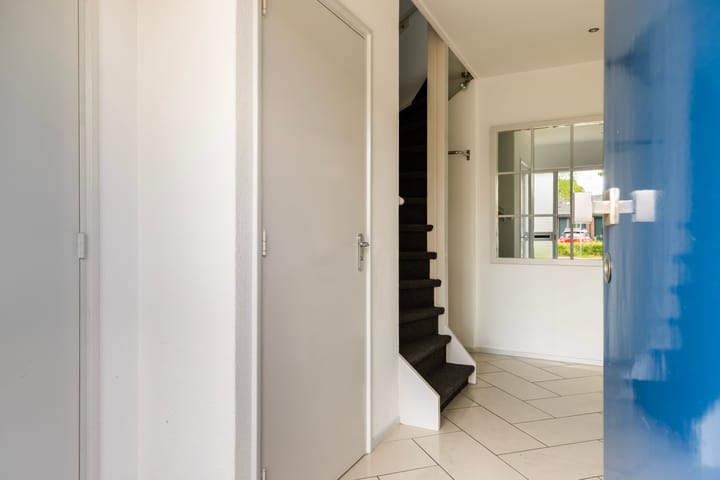 Tussenwoning te koop: Akkerwinde 57, Waddinxveen