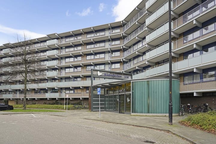 Appartement te koop: Kadoelerbos 38, Zoetermeer