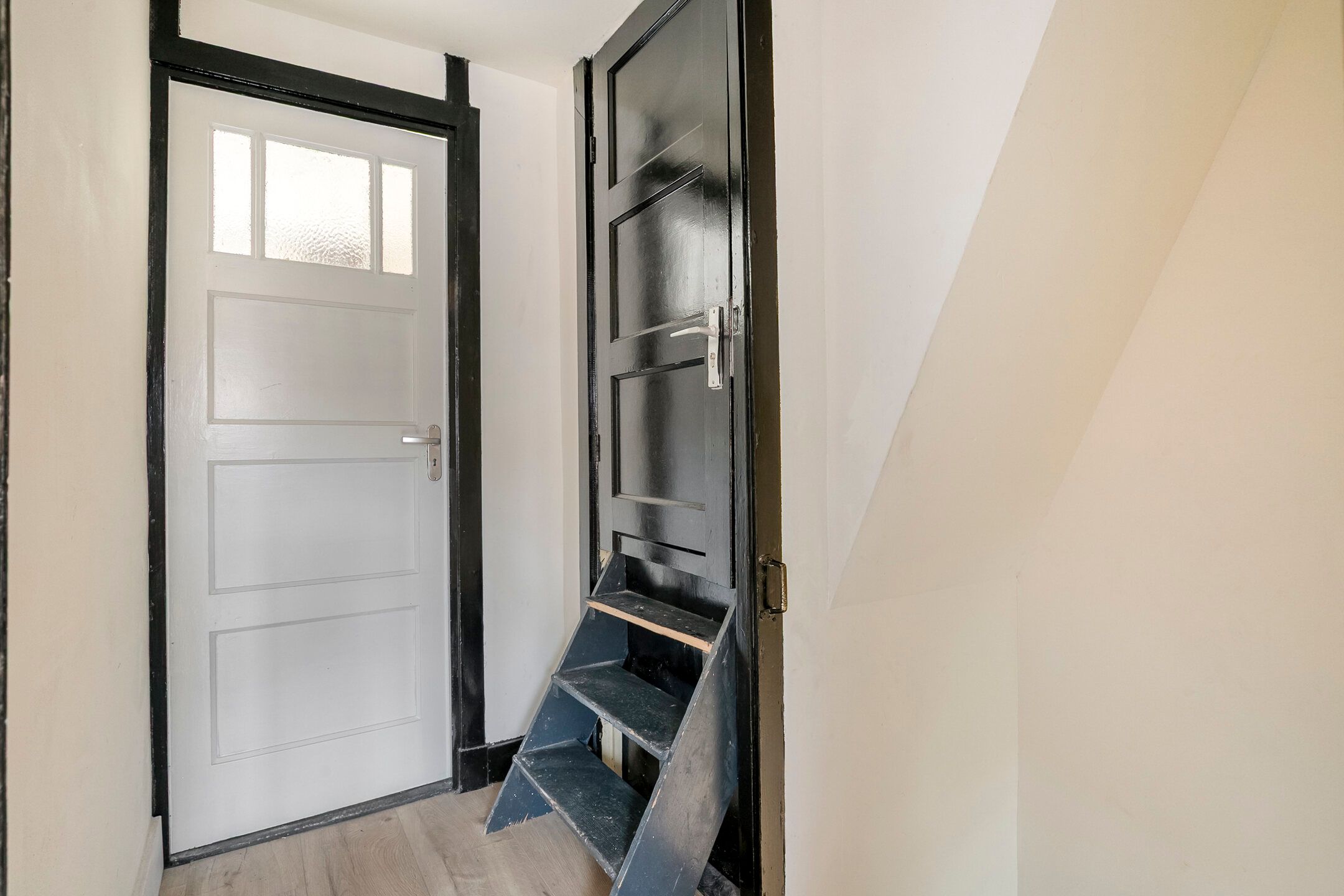 Photo 24 of Merelstraat 6