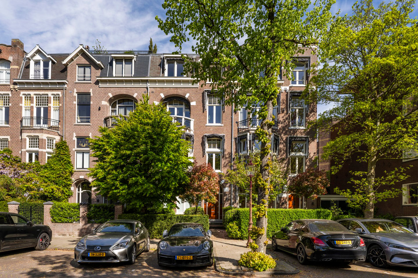 Bekijk foto 2 van Prins Hendriklaan 28