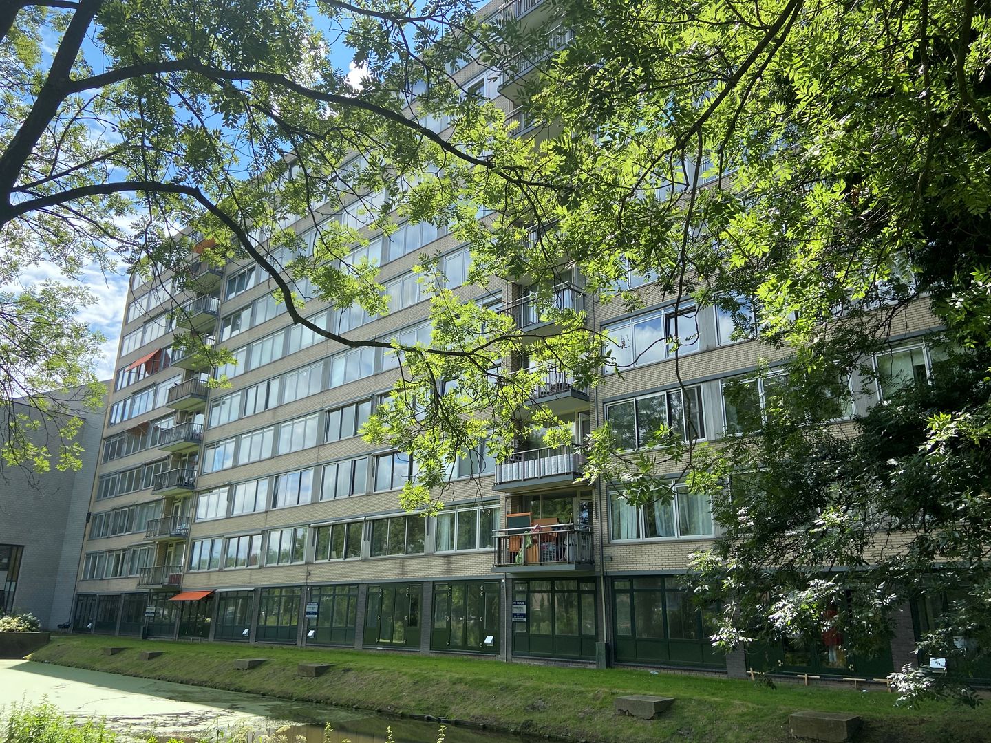 Foto 20 van Bachstraat 566