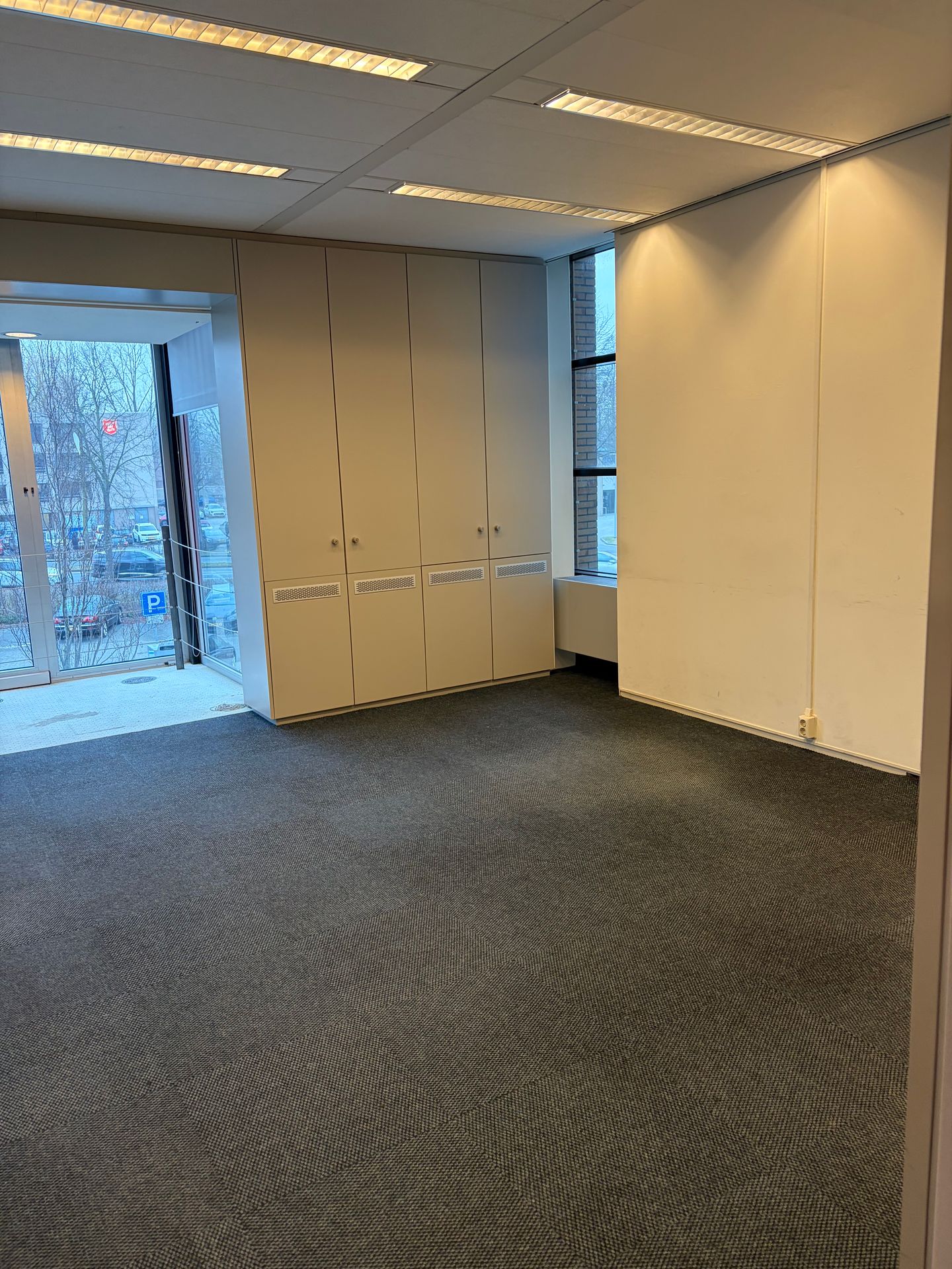 Bekijk foto 3 van Rentmeesterstraat 42