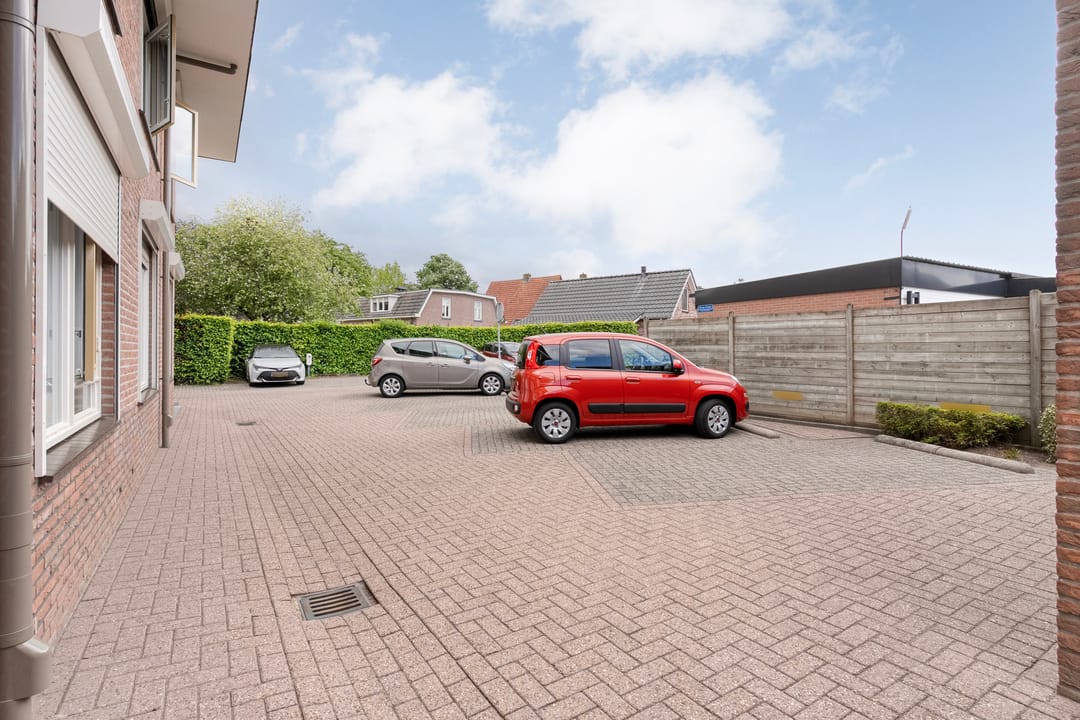 Photo 32 of Woertheweg 3-E