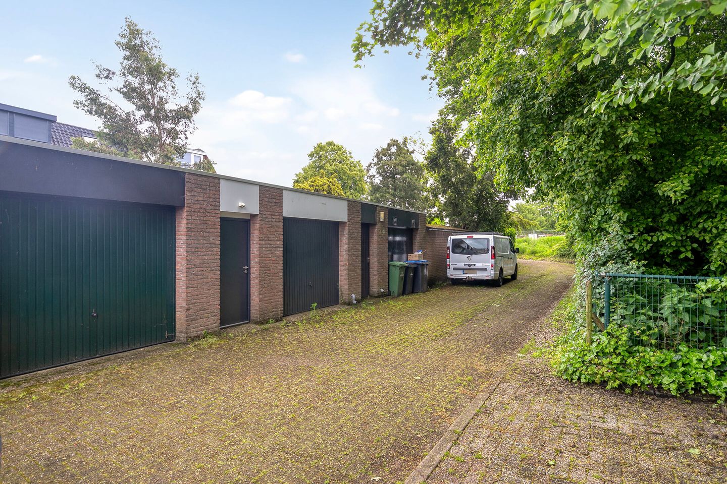 Photo 25 of J.D. van Leeuwenstraat 20