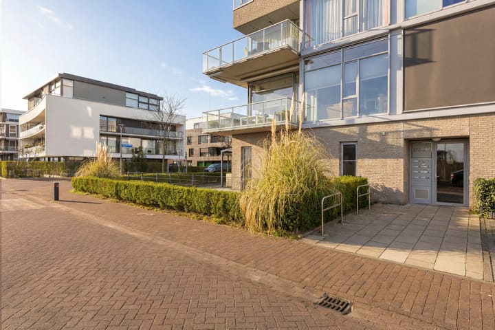 Appartement te koop: Noorwegenkade 378, Almere