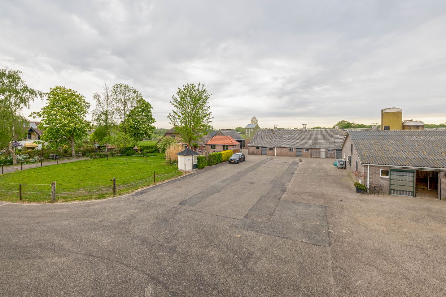 Bekijk foto 3 van Schoolstraat 96