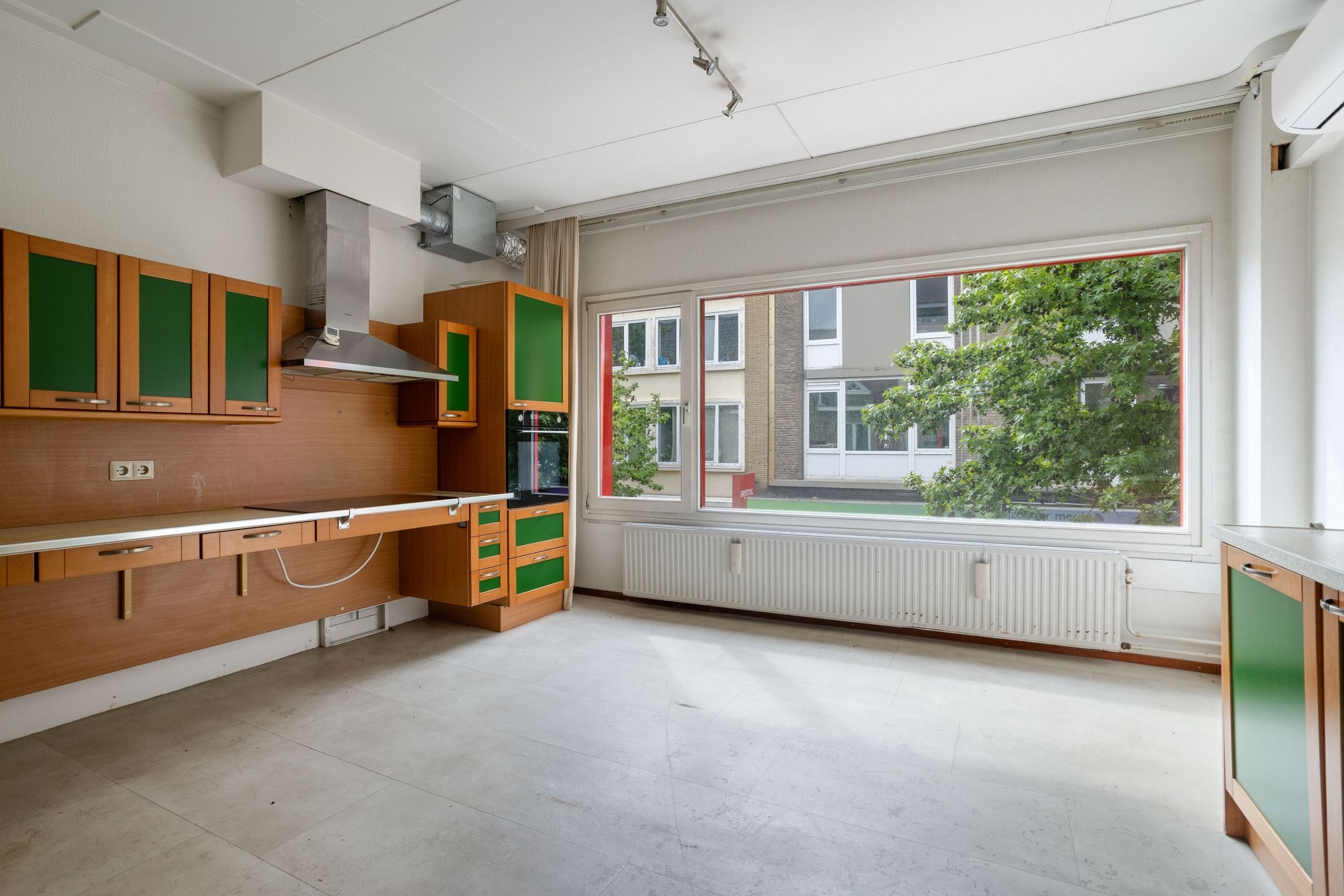 Photo 36 of Kouvenderstraat 53