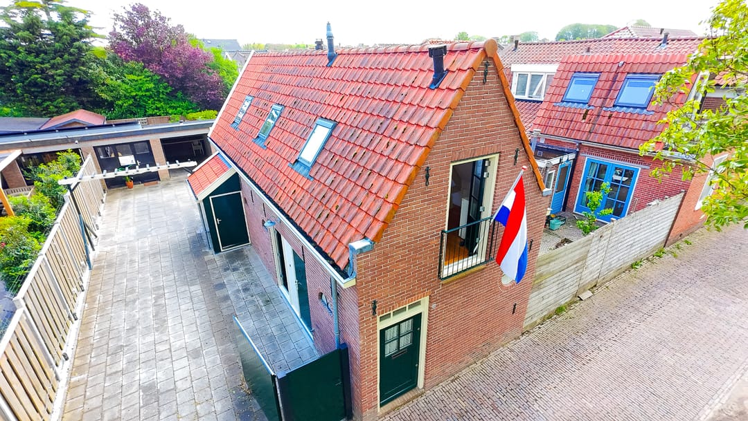 Foto 1 van Drie Zalmen 14