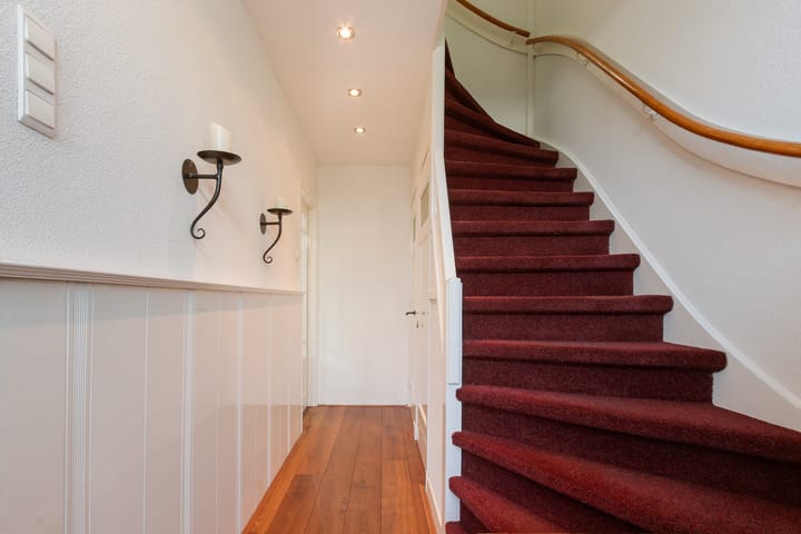 Tussenwoning te koop: Diepenbrockweg 126, Dordrecht