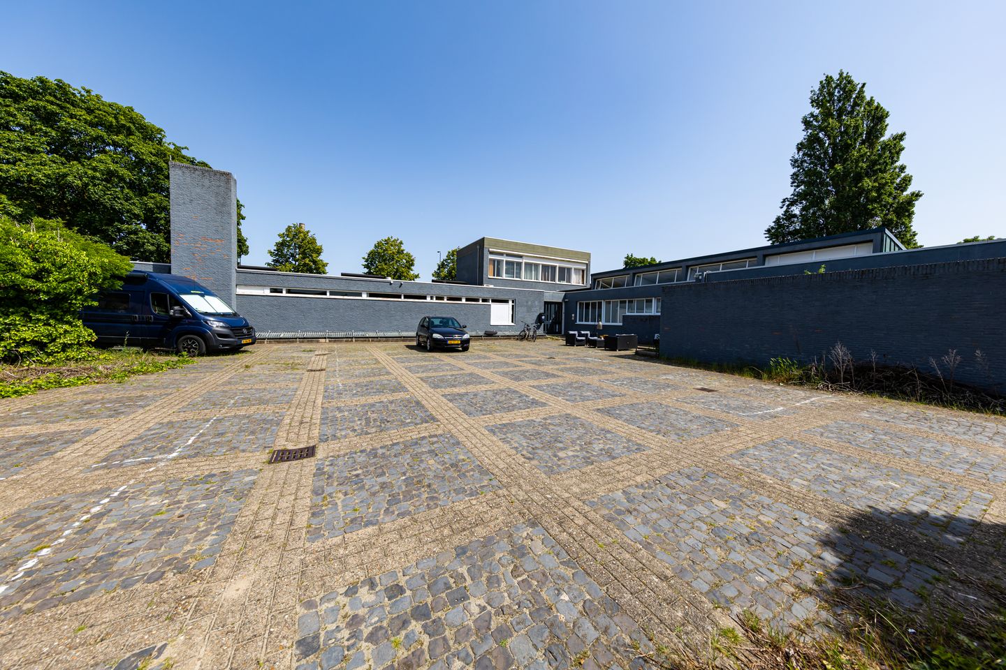 View photo 3 of Jacob van Maerlantstraat 100