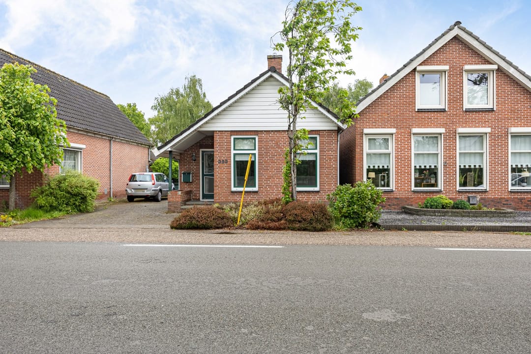 Photo 7 of Zuiderdiep 353