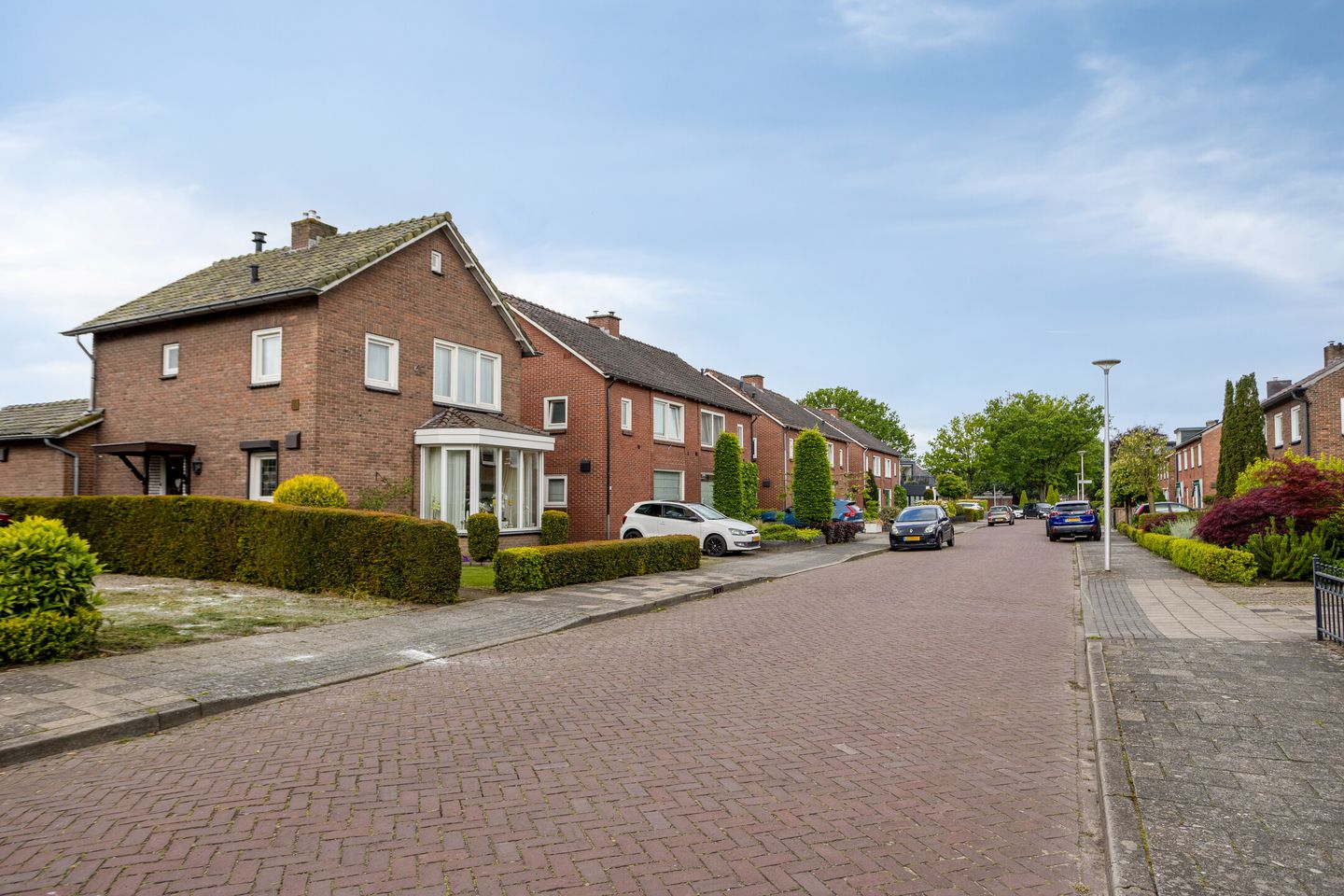 Photo 35 of Uiverstraat 20