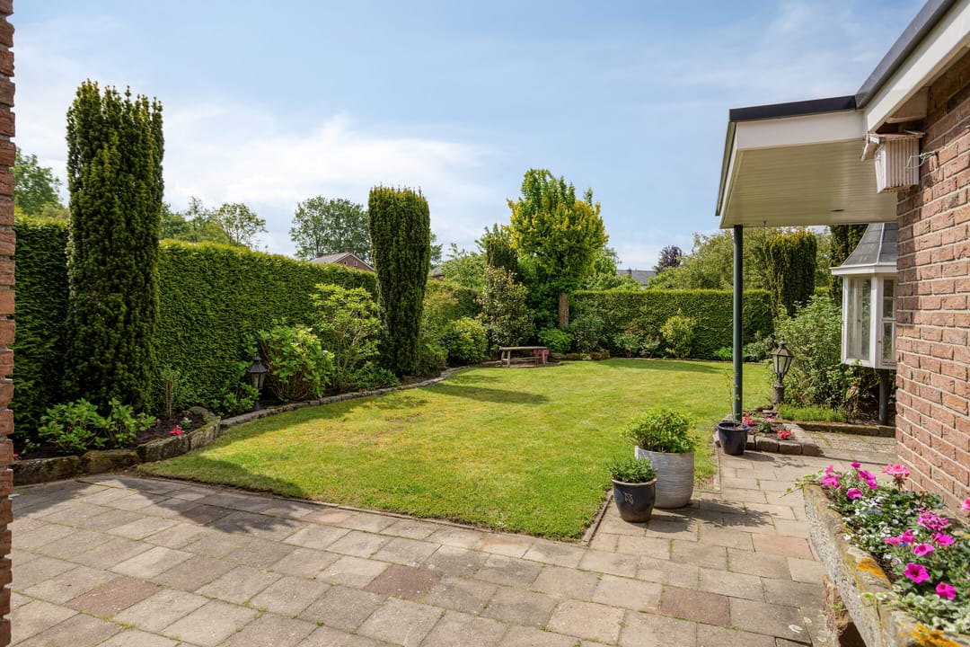 Photo 31 of Uiverstraat 20