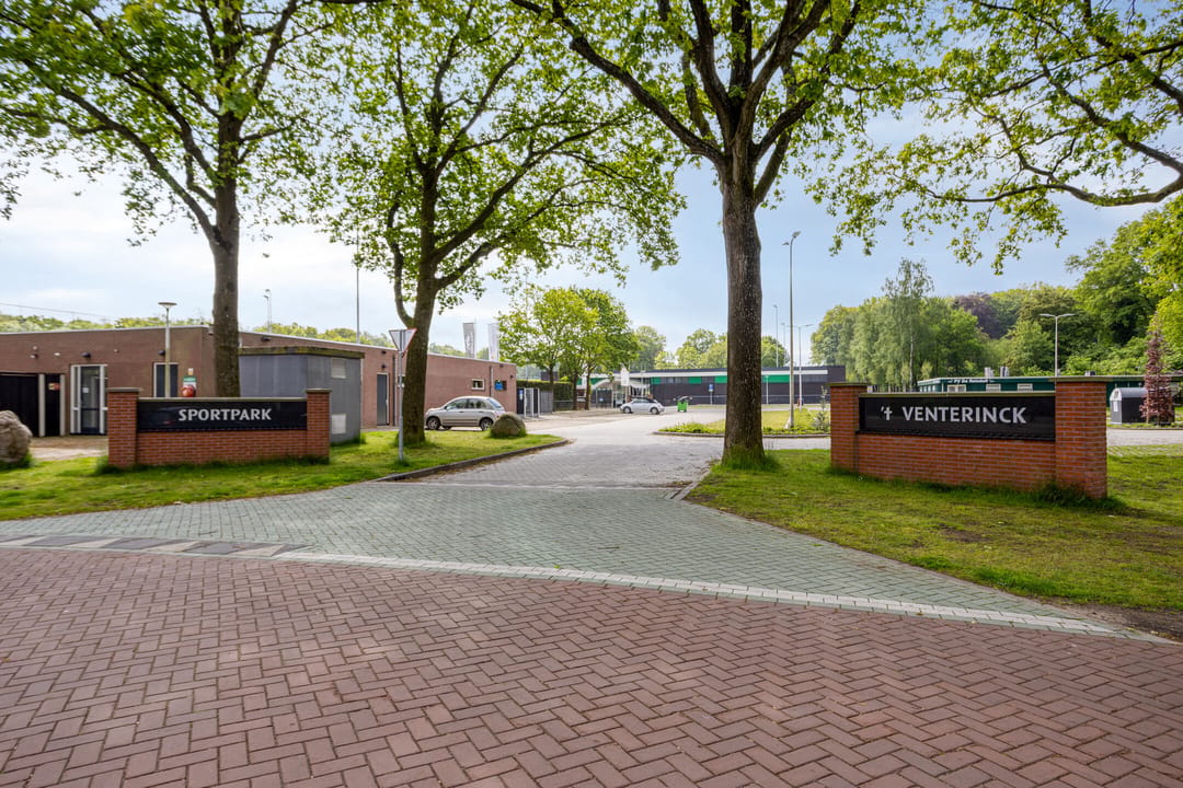 Photo 38 of Uiverstraat 20