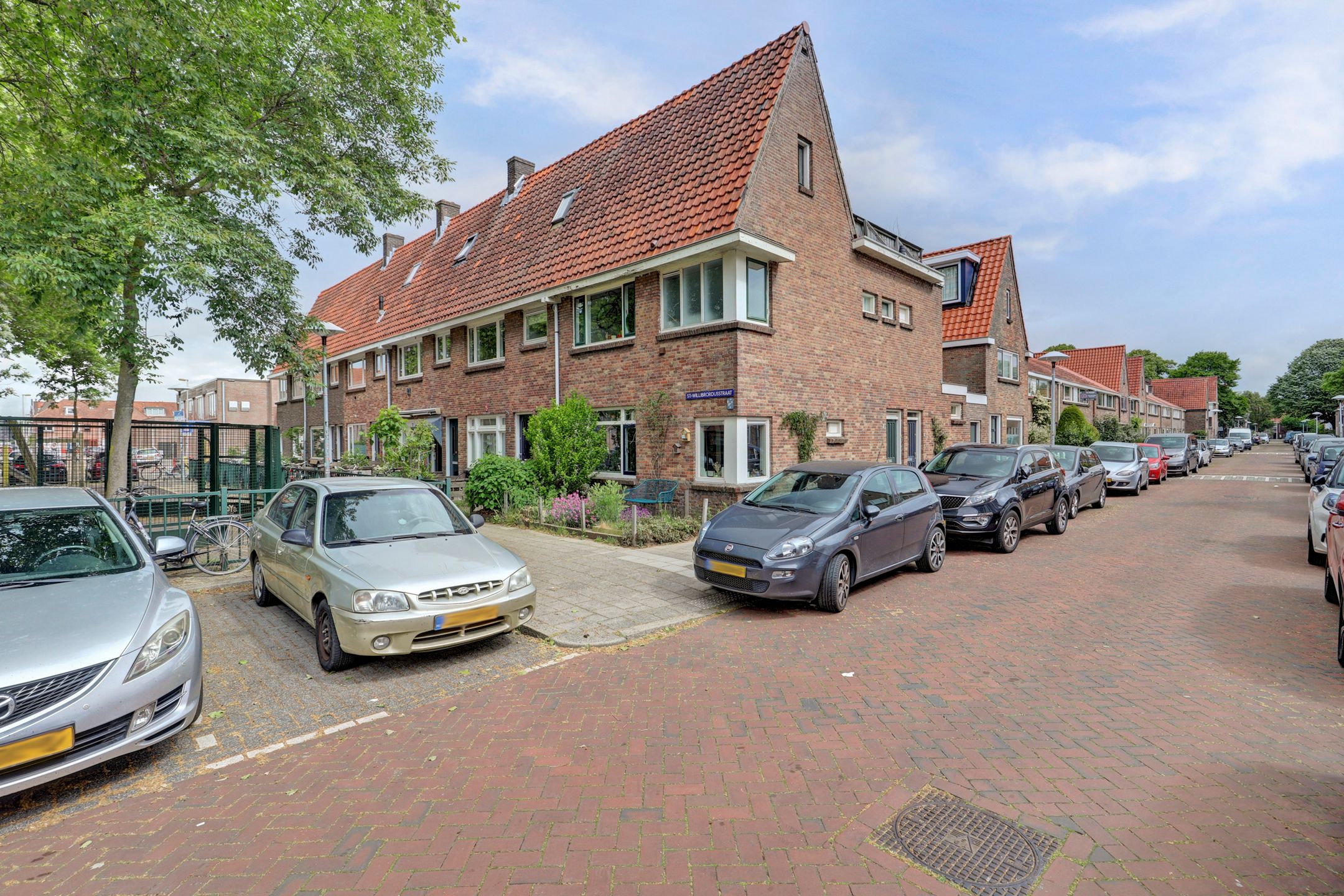 Foto 39 van St.-Willibrordusstraat 1-BS