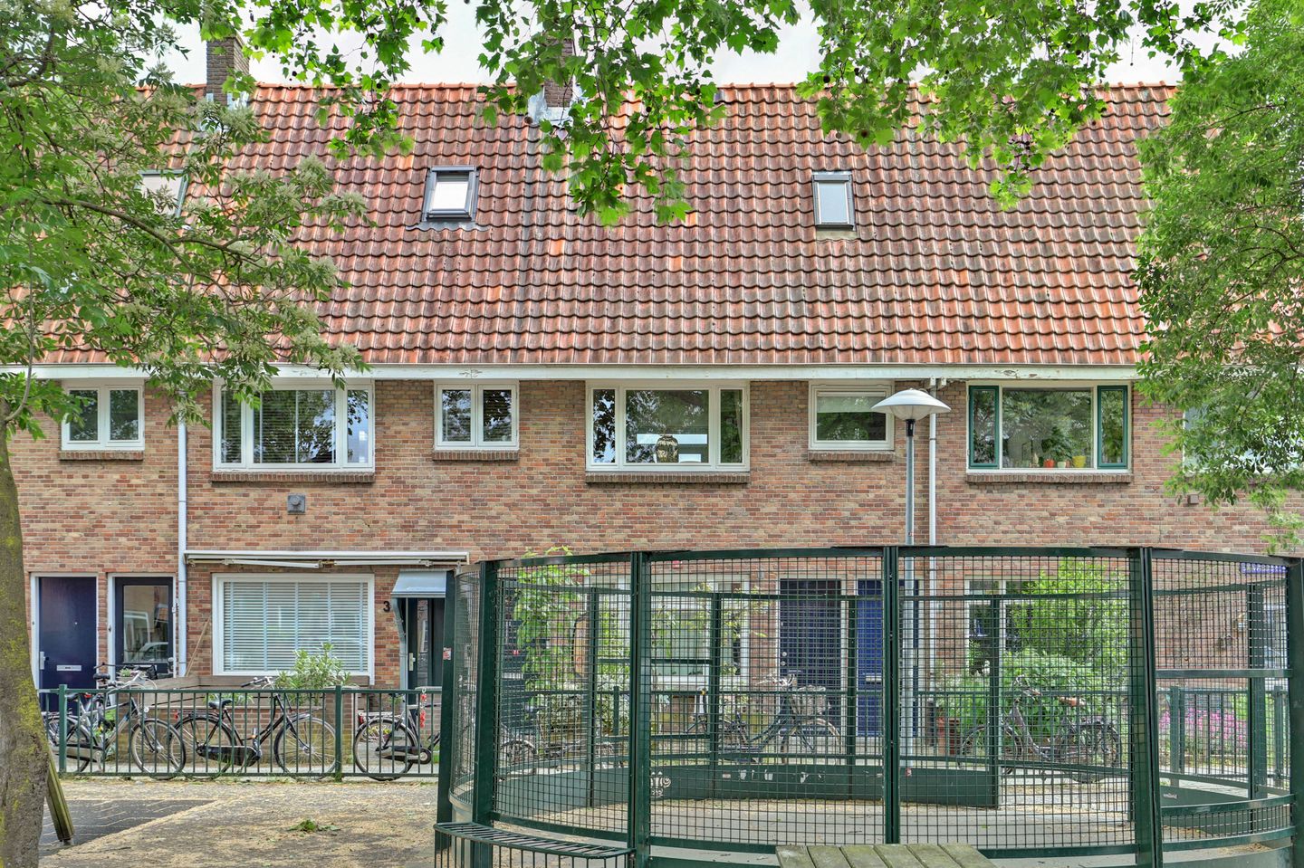 Foto 35 van St.-Willibrordusstraat 1-BS