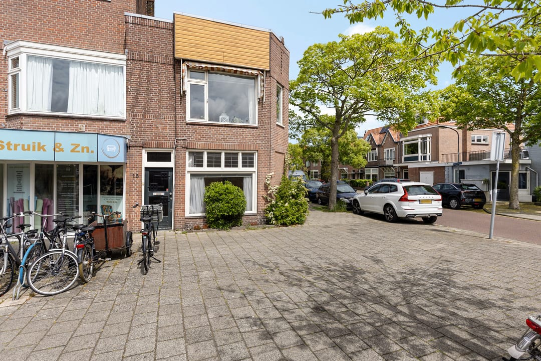 Foto 41 van Floresstraat 15