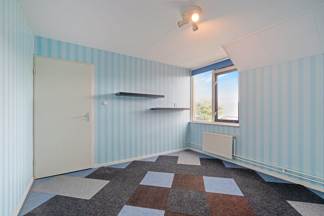 Photo 26 of L. Pietersestraat 45