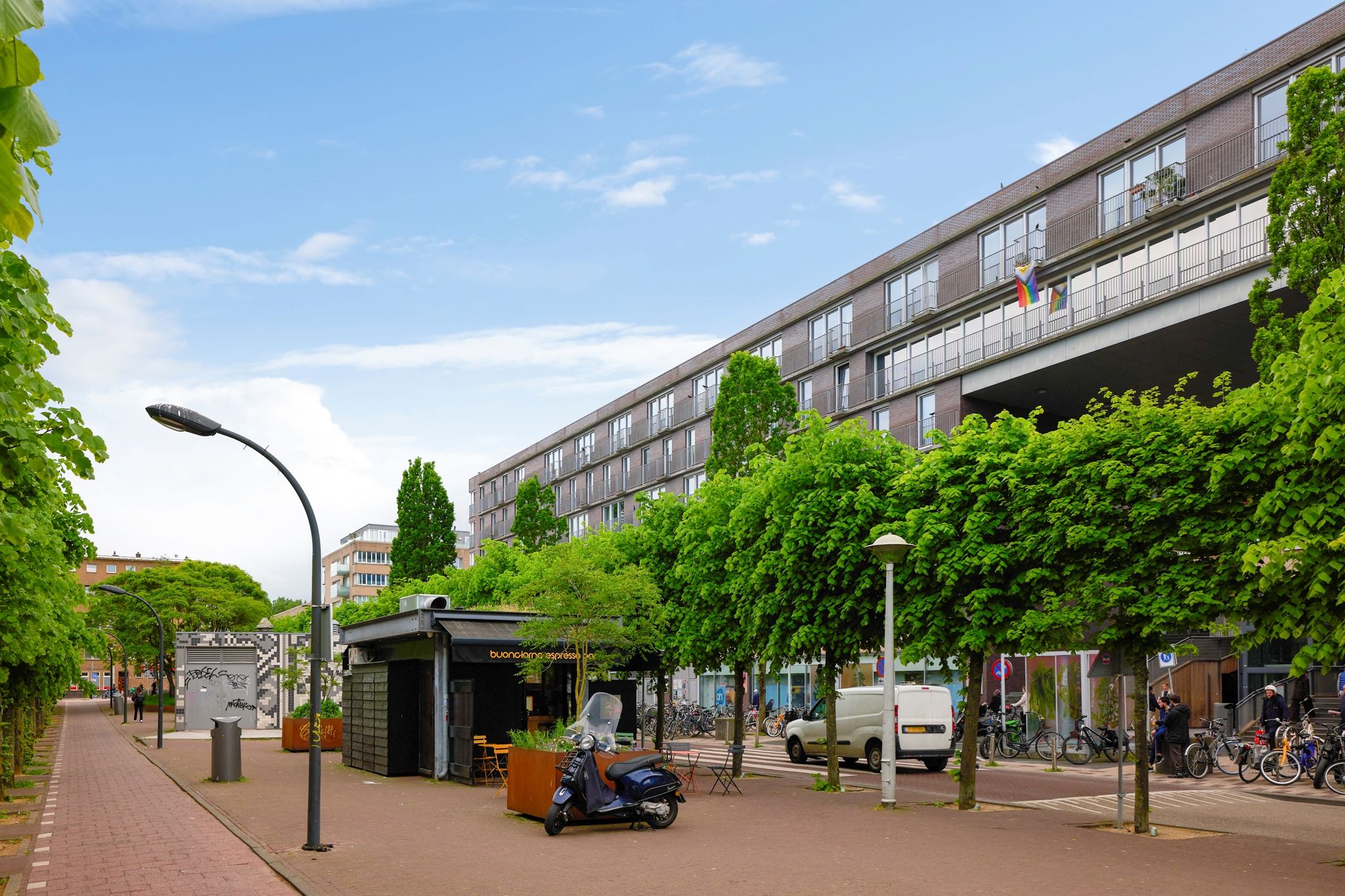 Bos en Lommerplein 46 