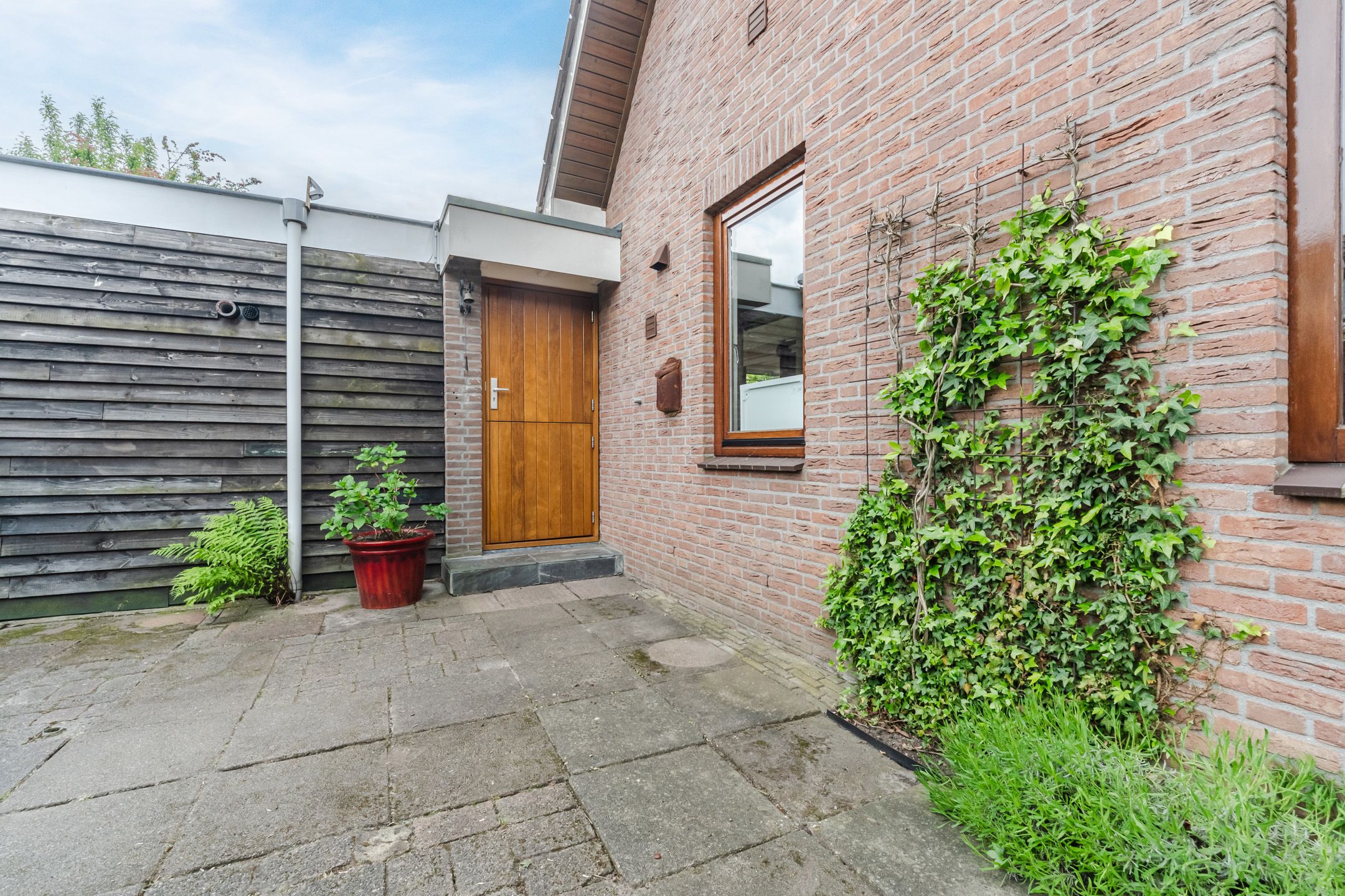 Photo 42 of Achterhuizen 2-A