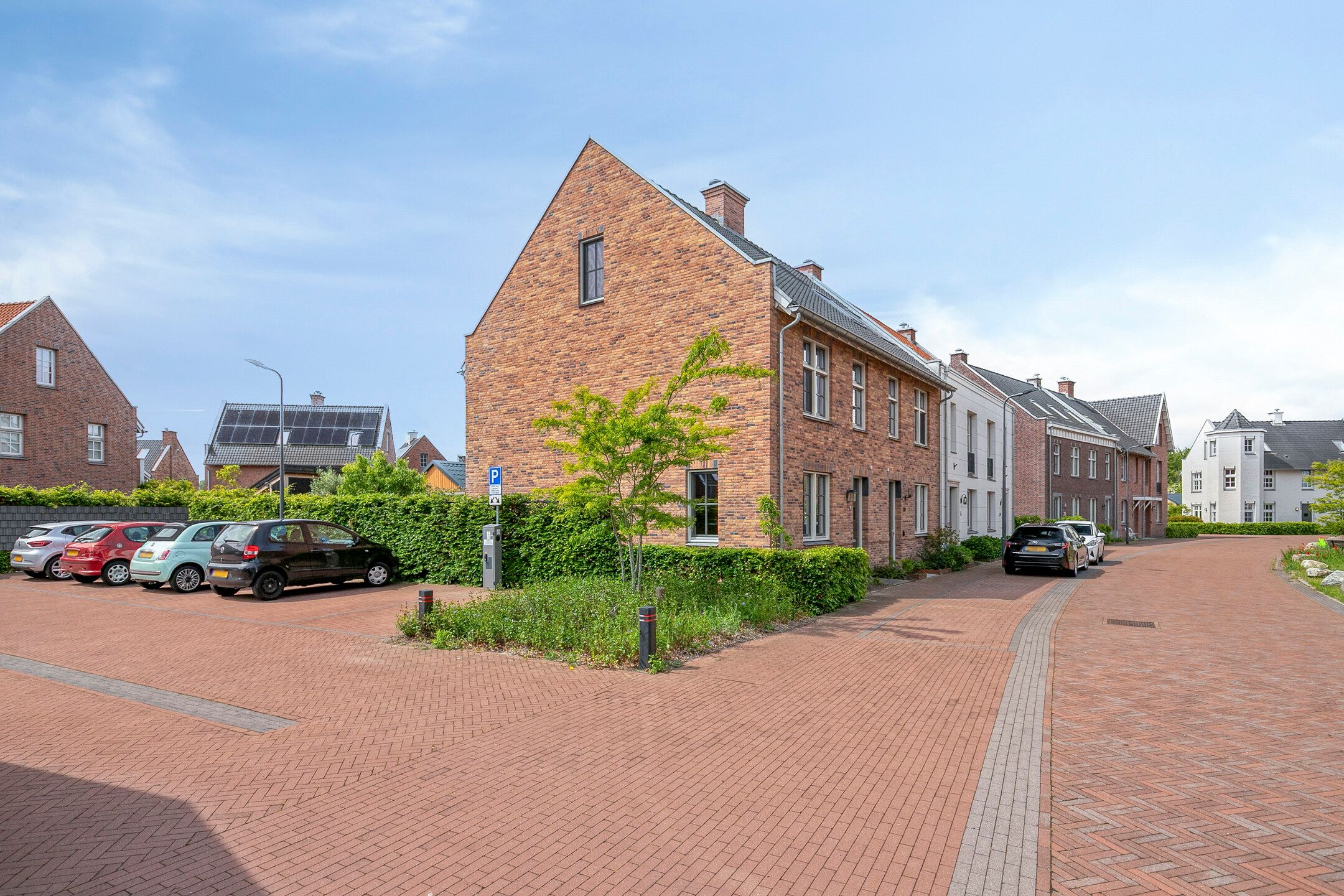 Photo 42 of Heesterburgh 18