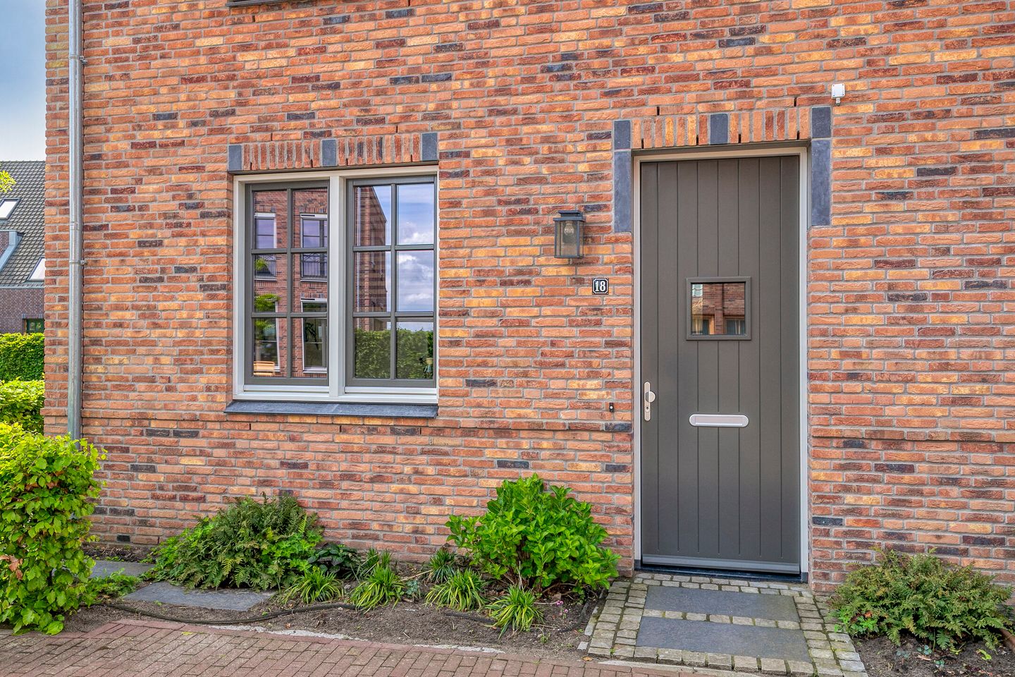 Photo 40 of Heesterburgh 18