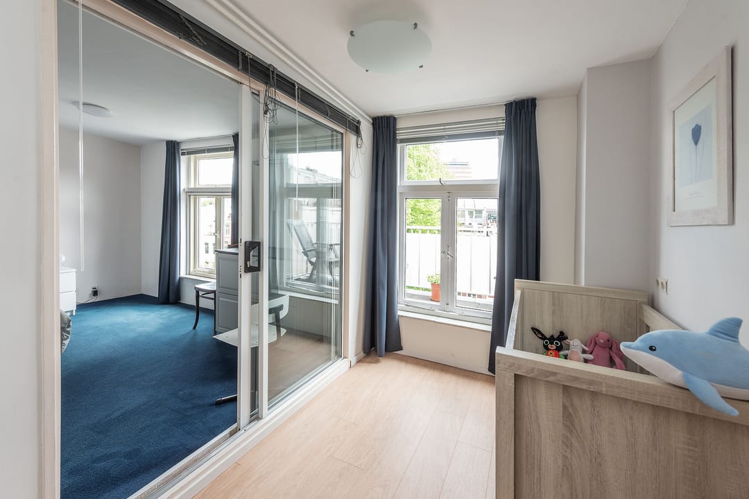 Photo 23 of Nicolaas Witsenstraat 19-C