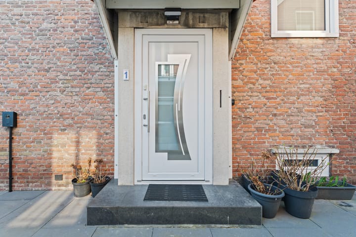 Vrijstaande woning te koop: Cremerstraat 1, Voorburg