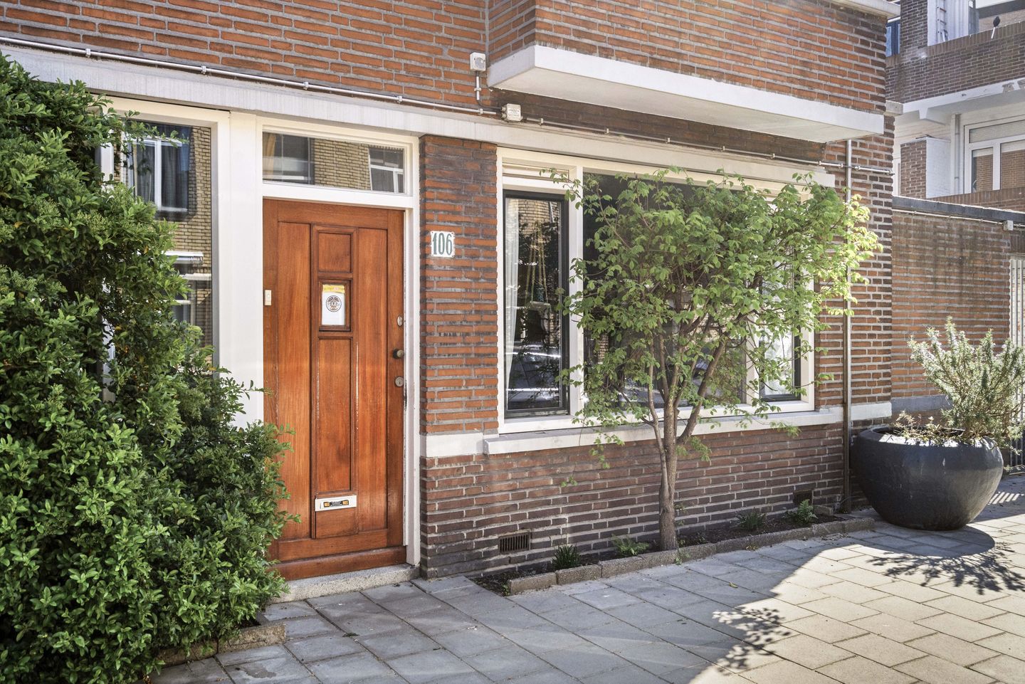 Foto 1 van Den Helderstraat 106