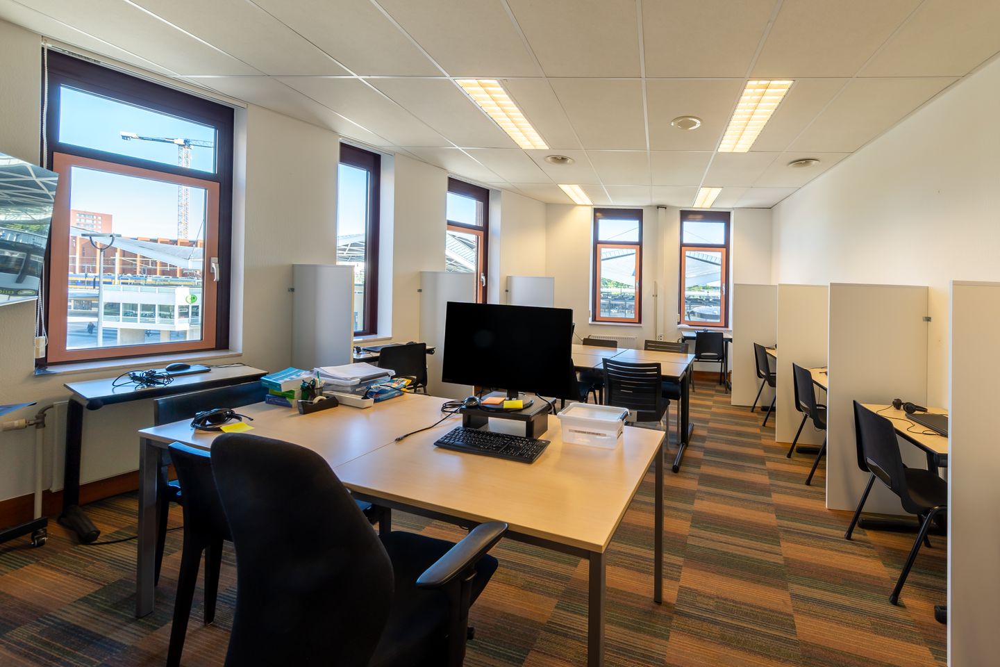View photo 5 of Spoorlaan 416