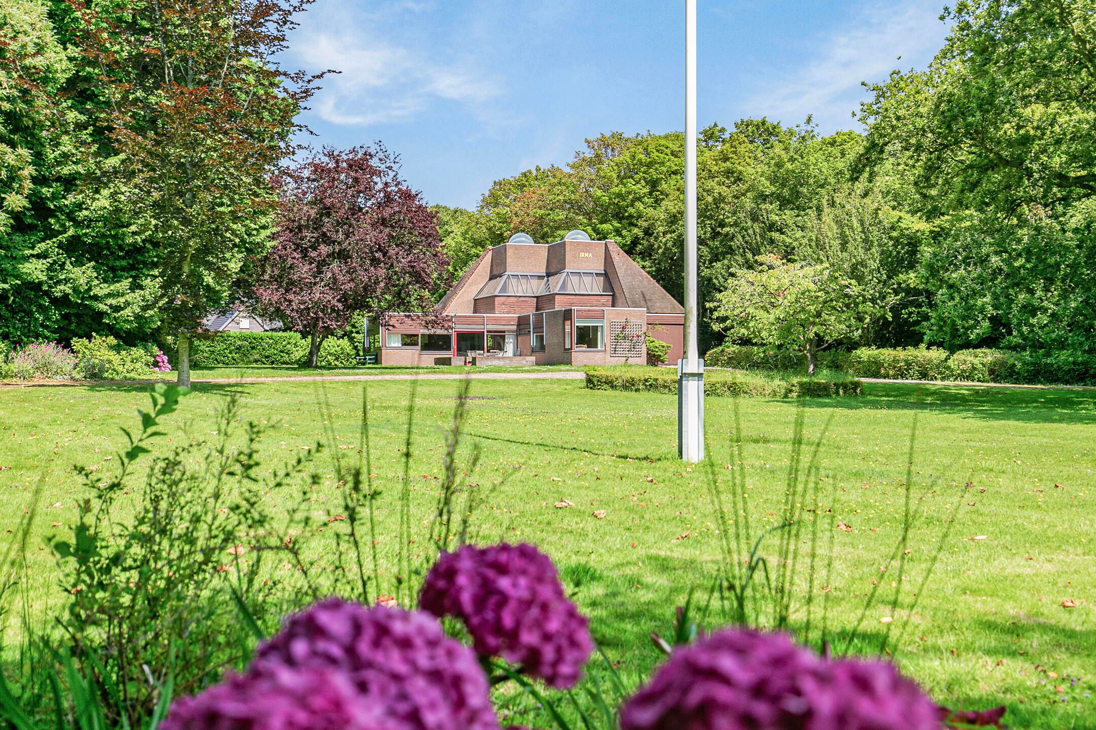 Domburgseweg 13