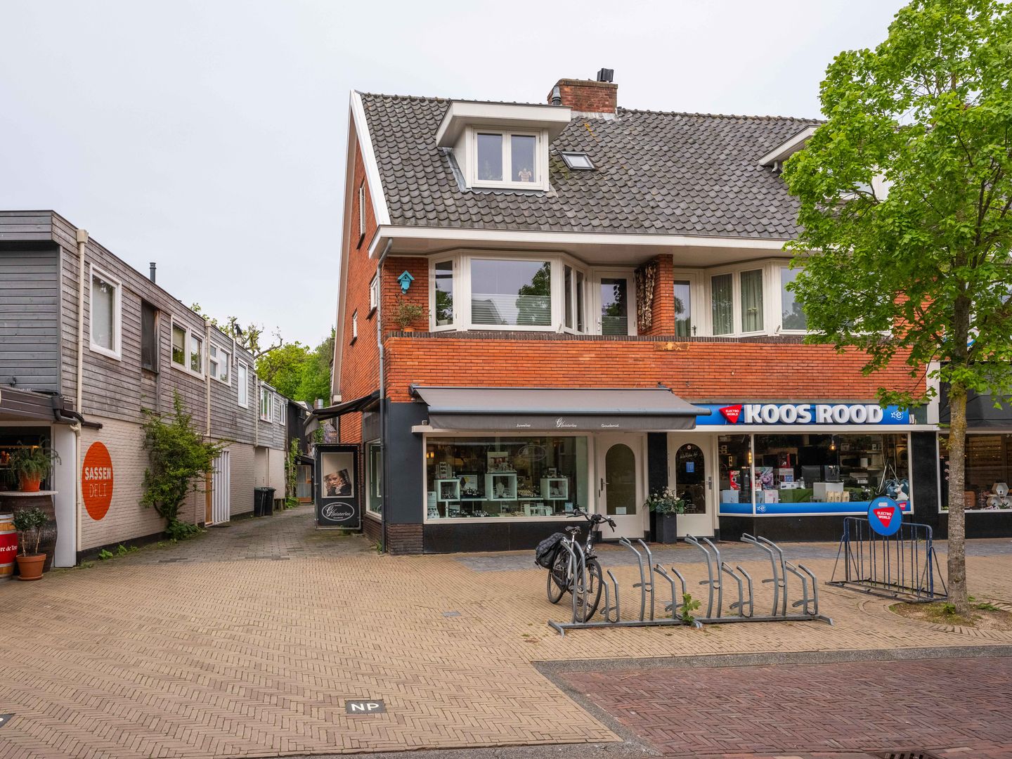 Bekijk foto 2 van Breelaan 27