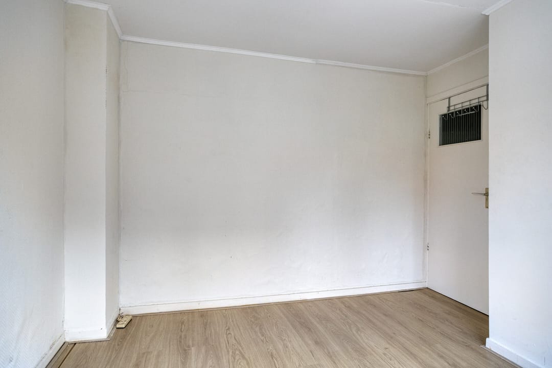 Photo 31 of Veeringstraat 68