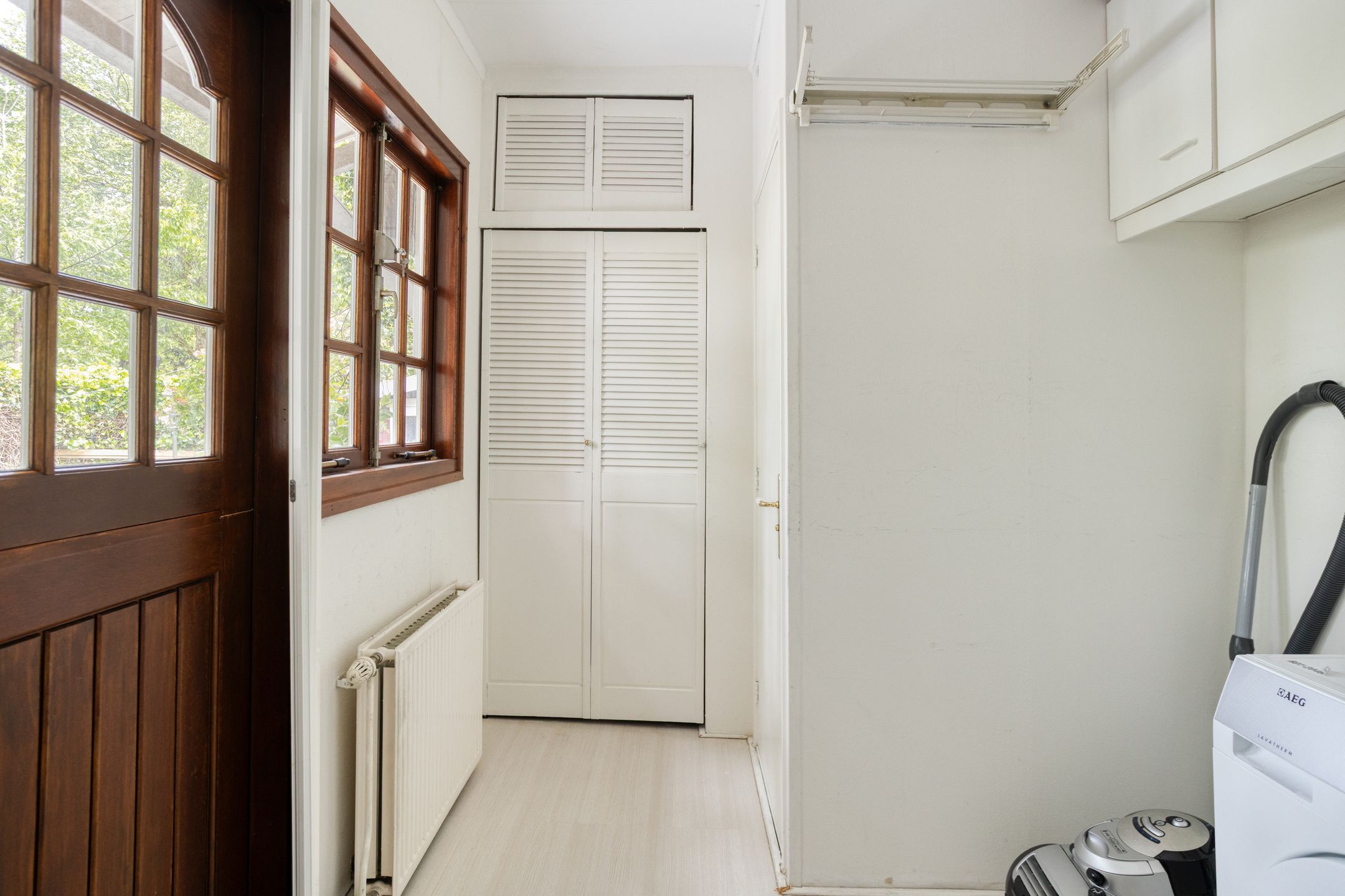 Photo 15 of Veeringstraat 68