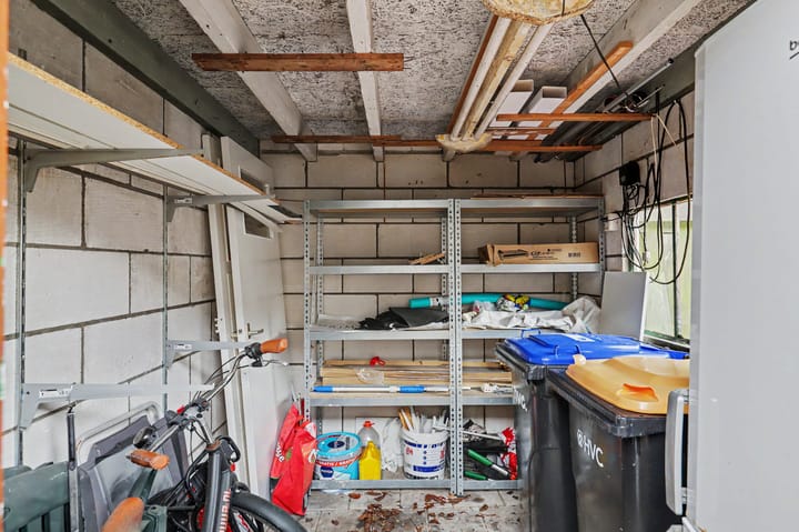 Tussenwoning te koop: Betje Wolffstraat 11, Dordrecht