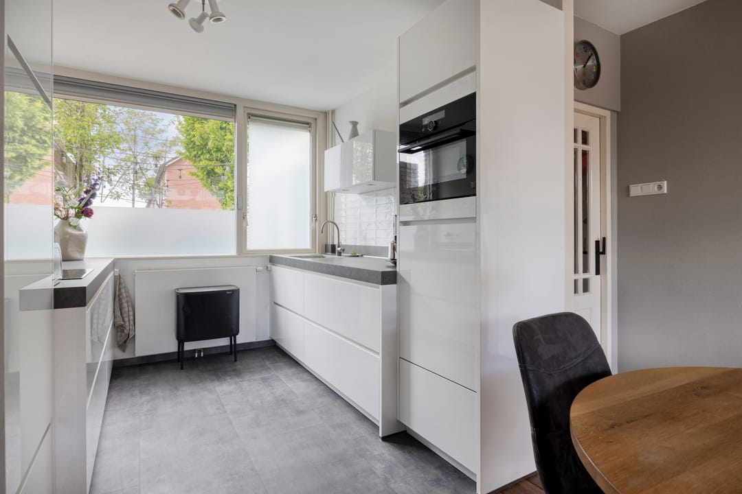 Photo 7 of J.J. van Deinsestraat 51